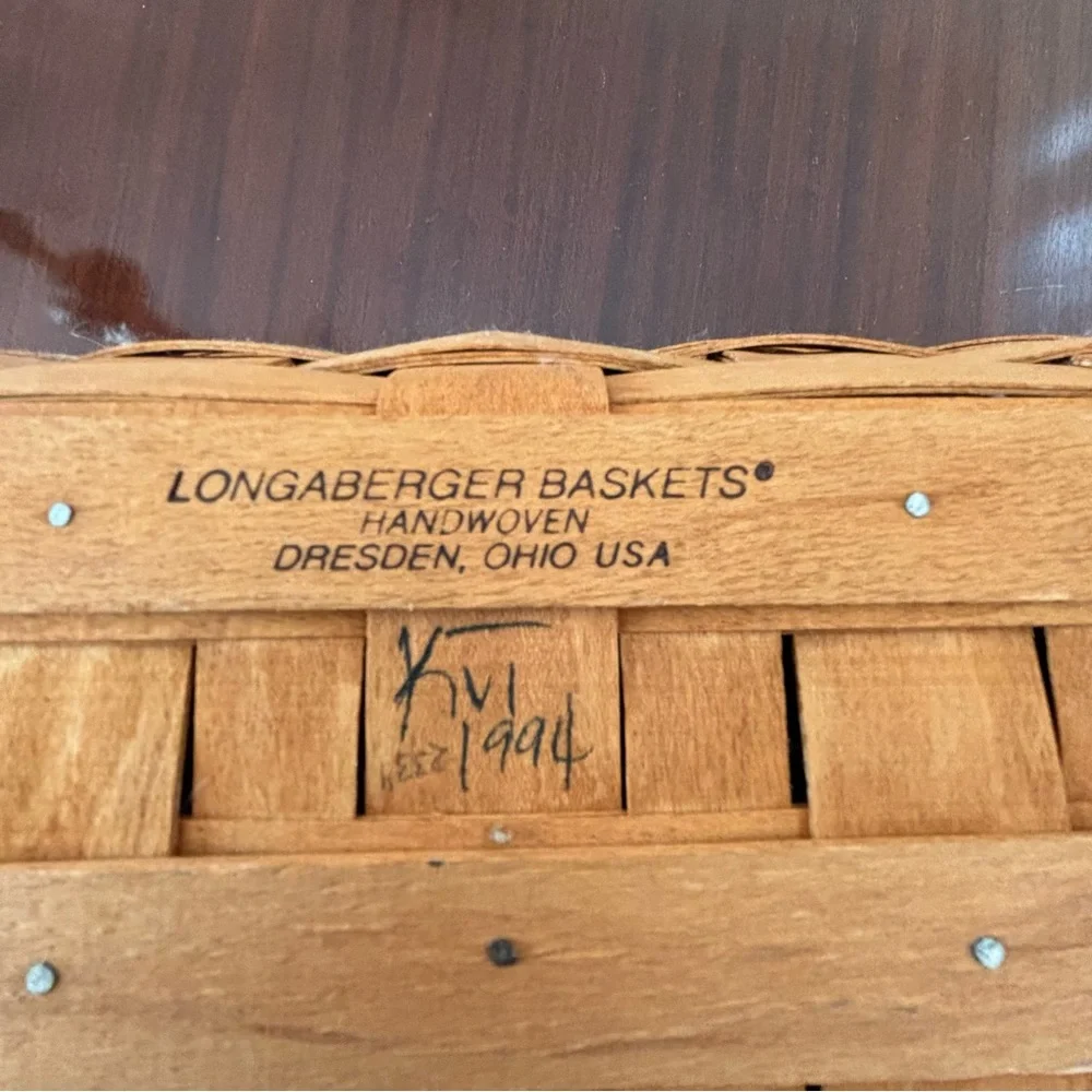 Longaberger Large Magazine Basket - Picture 5 of 6